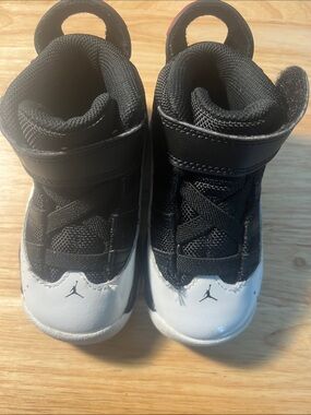 Jordan Black and White Kids' Hook-and-Loop Sneakers